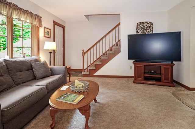 $389,000 | 6 Victory Lane, Dixfield, ME 04224