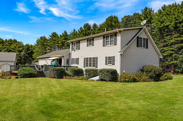 $389,000 | 6 Victory Lane, Dixfield, ME 04224