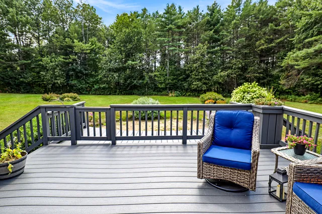 $389,000 | 6 Victory Lane, Dixfield, ME 04224