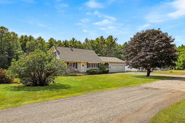 $389,000 | 6 Victory Lane, Dixfield, ME 04224