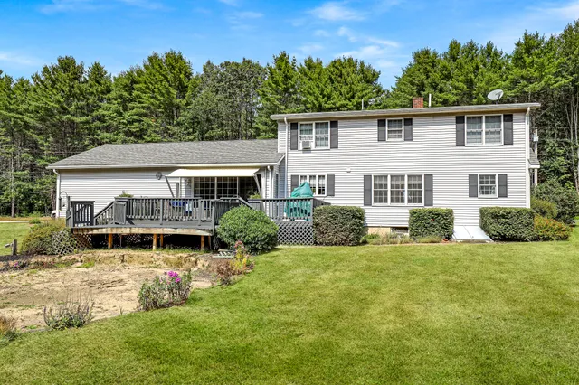 $389,000 | 6 Victory Lane, Dixfield, ME 04224