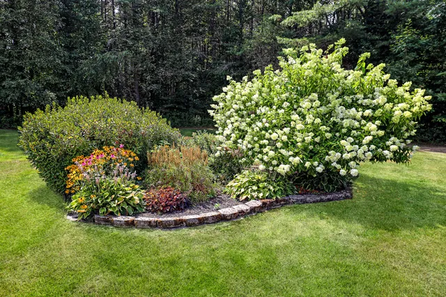 $389,000 | 6 Victory Lane, Dixfield, ME 04224