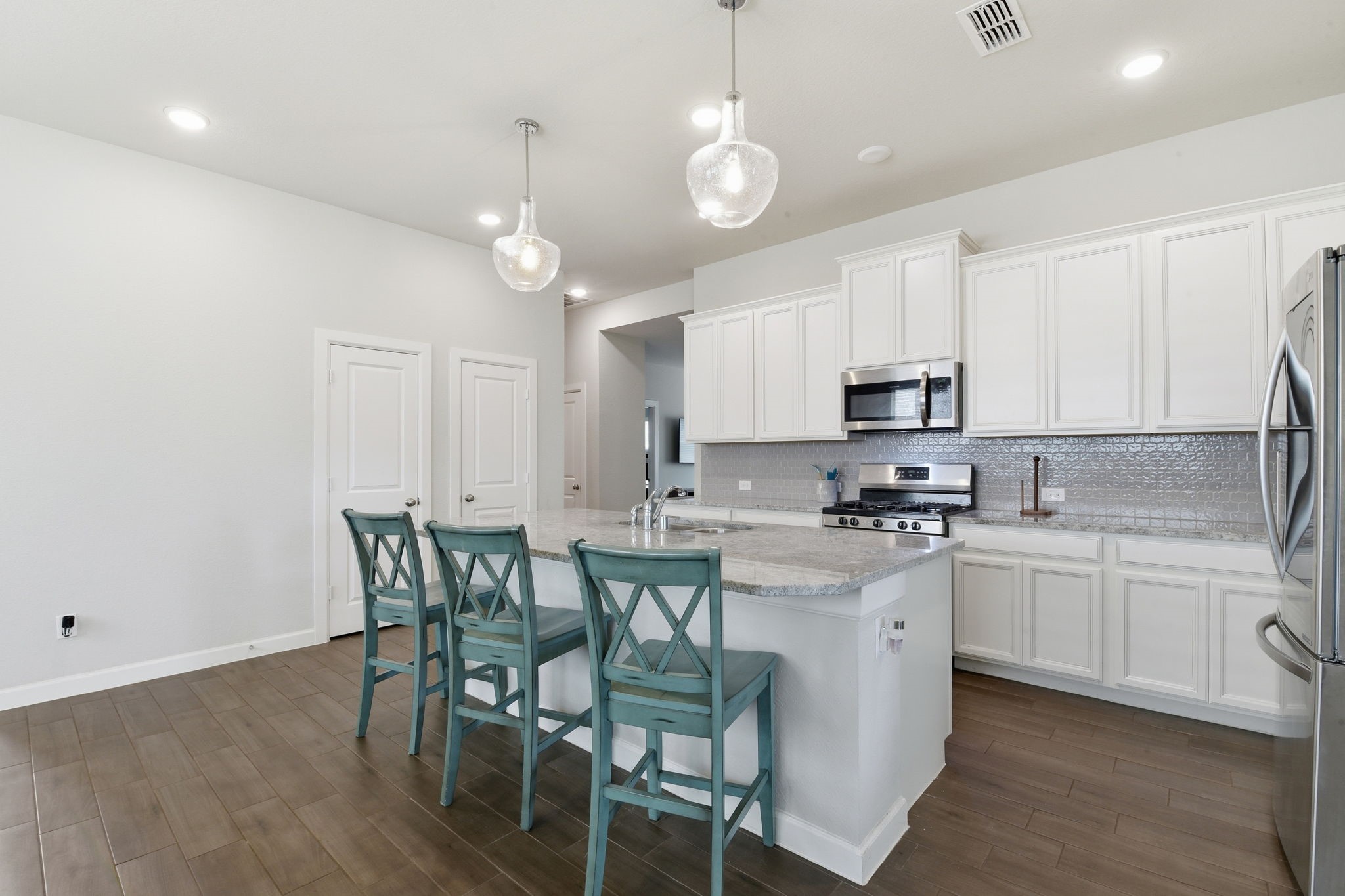 3410 Shockley Lane Rosharon, TX 77583 - Photo 9 of 29