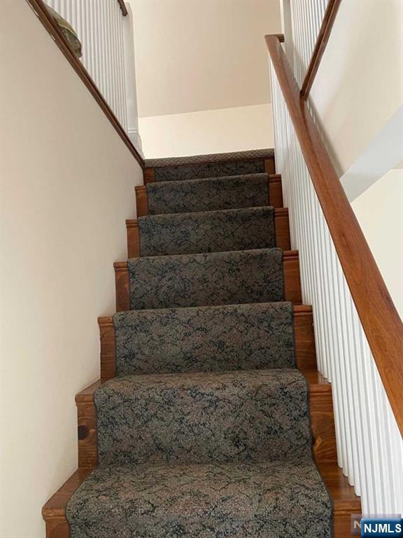 273 Edwards Street, Unit 2 Ridgewood, NJ 07450 - Photo 21 of 30