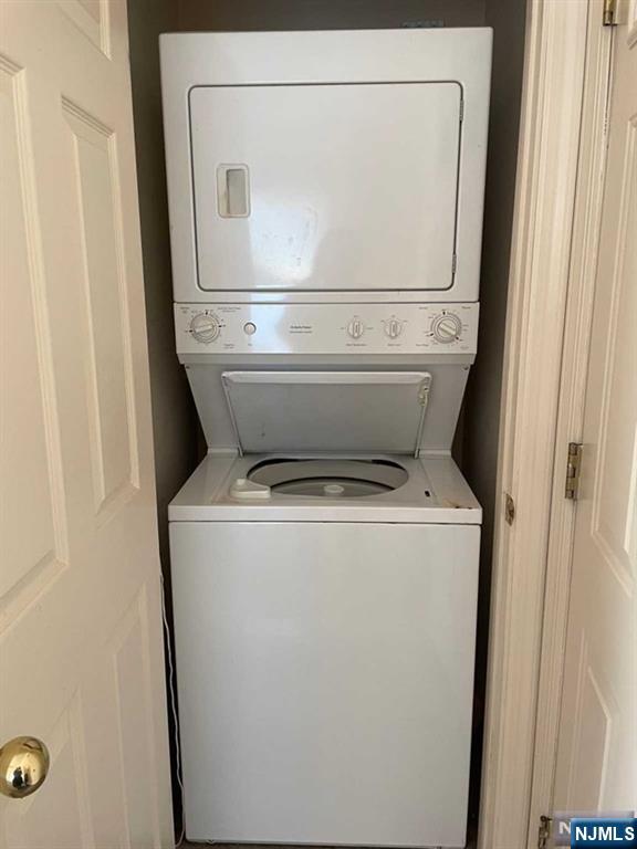 273 Edwards Street, Unit 2 Ridgewood, NJ 07450 - Photo 28 of 30