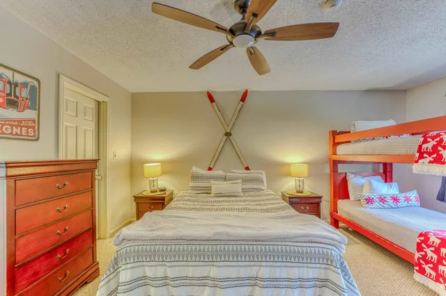 $339,900 | 227 Main Street, Unit 231, Lincoln, NH 03251