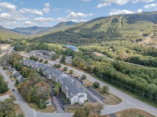 $339,900 | 227 Main Street, Unit 231, Lincoln, NH 03251