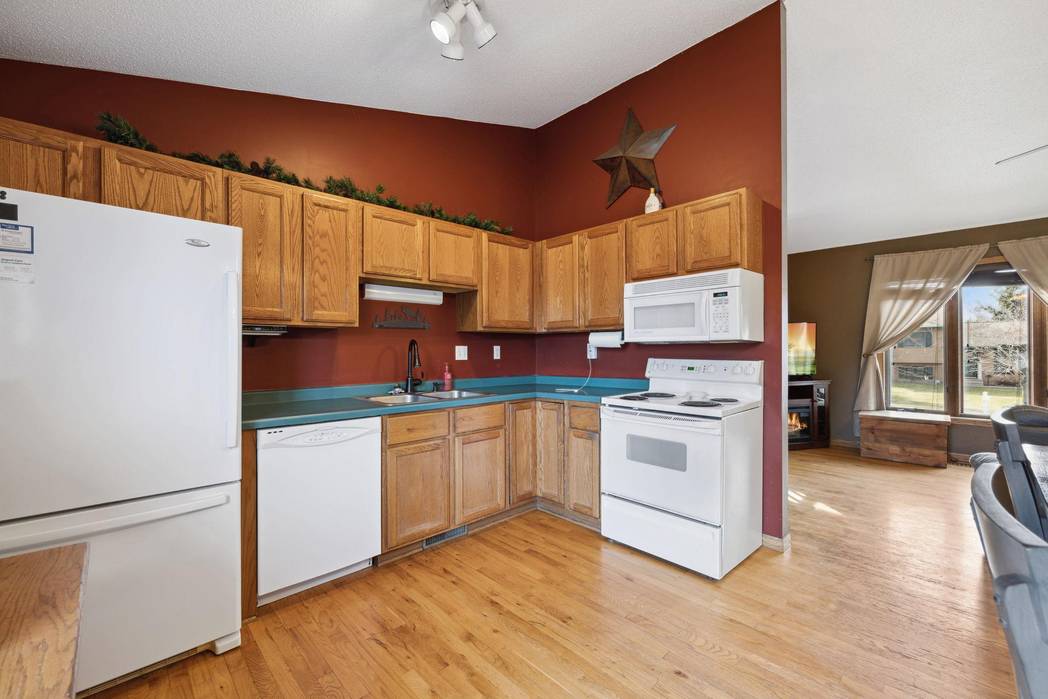 412 Aaron Street Star Prairie, WI 54026 - Photo 10 of 27 Gallery Image 10