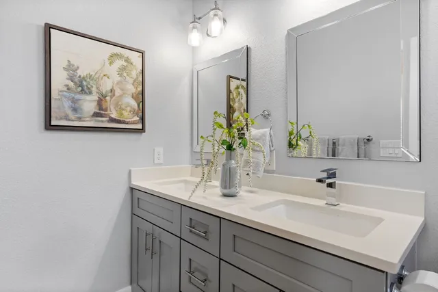 $420,000 | 304 Blackson Avenue, Unit A, Austin, TX 78752