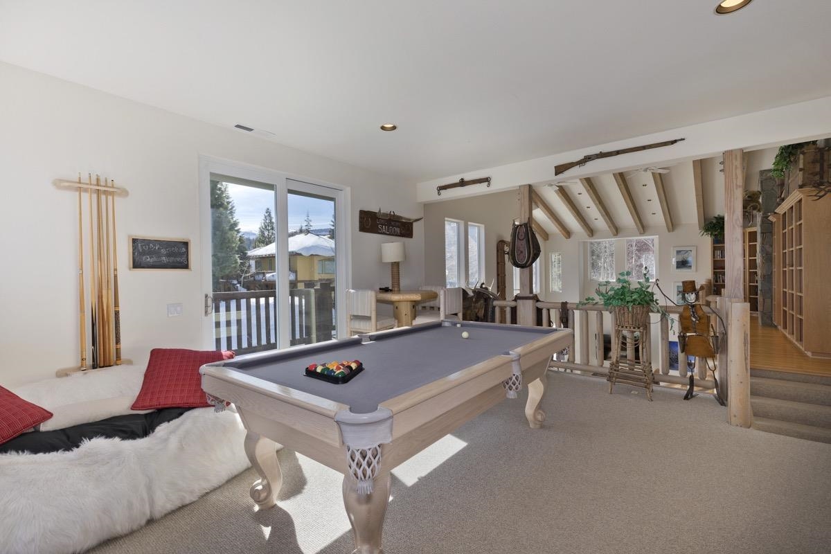 117 Juniper Road Mammoth Lakes, CA 93546 - Photo 16 of 46