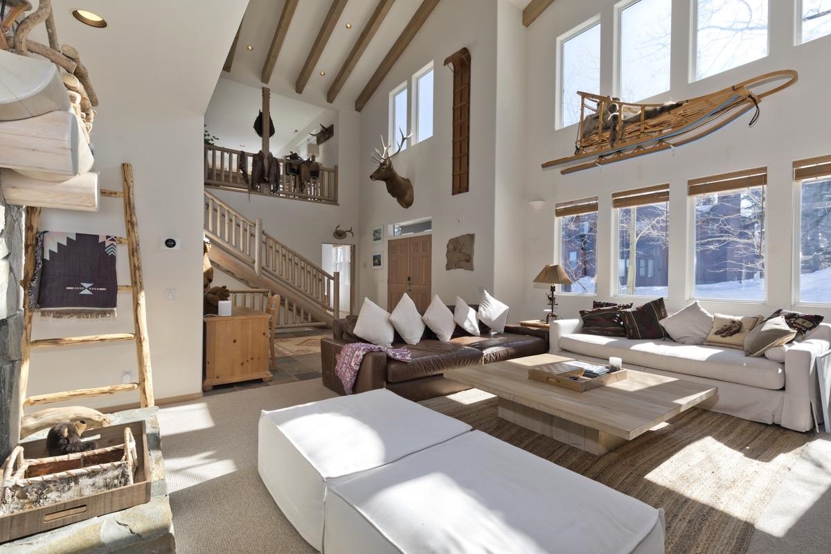 117 Juniper Road Mammoth Lakes, CA 93546 - Photo 5 of 46