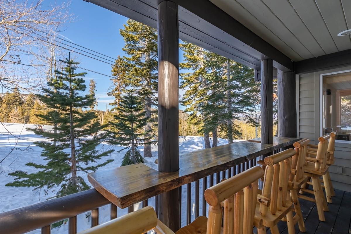 117 Juniper Road Mammoth Lakes, CA 93546 - Photo 9 of 46