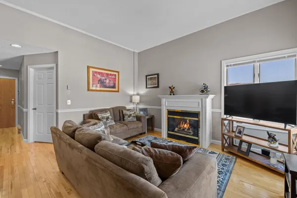 $329,000 | 10 School Street, Unit 14, Lincoln, NH 03251