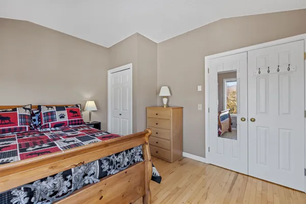 $329,000 | 10 School Street, Unit 14, Lincoln, NH 03251