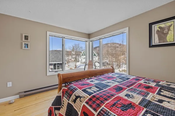 $329,000 | 10 School Street, Unit 14, Lincoln, NH 03251