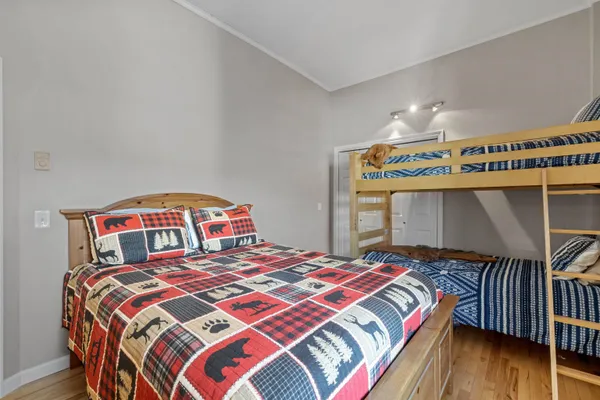 $329,000 | 10 School Street, Unit 14, Lincoln, NH 03251