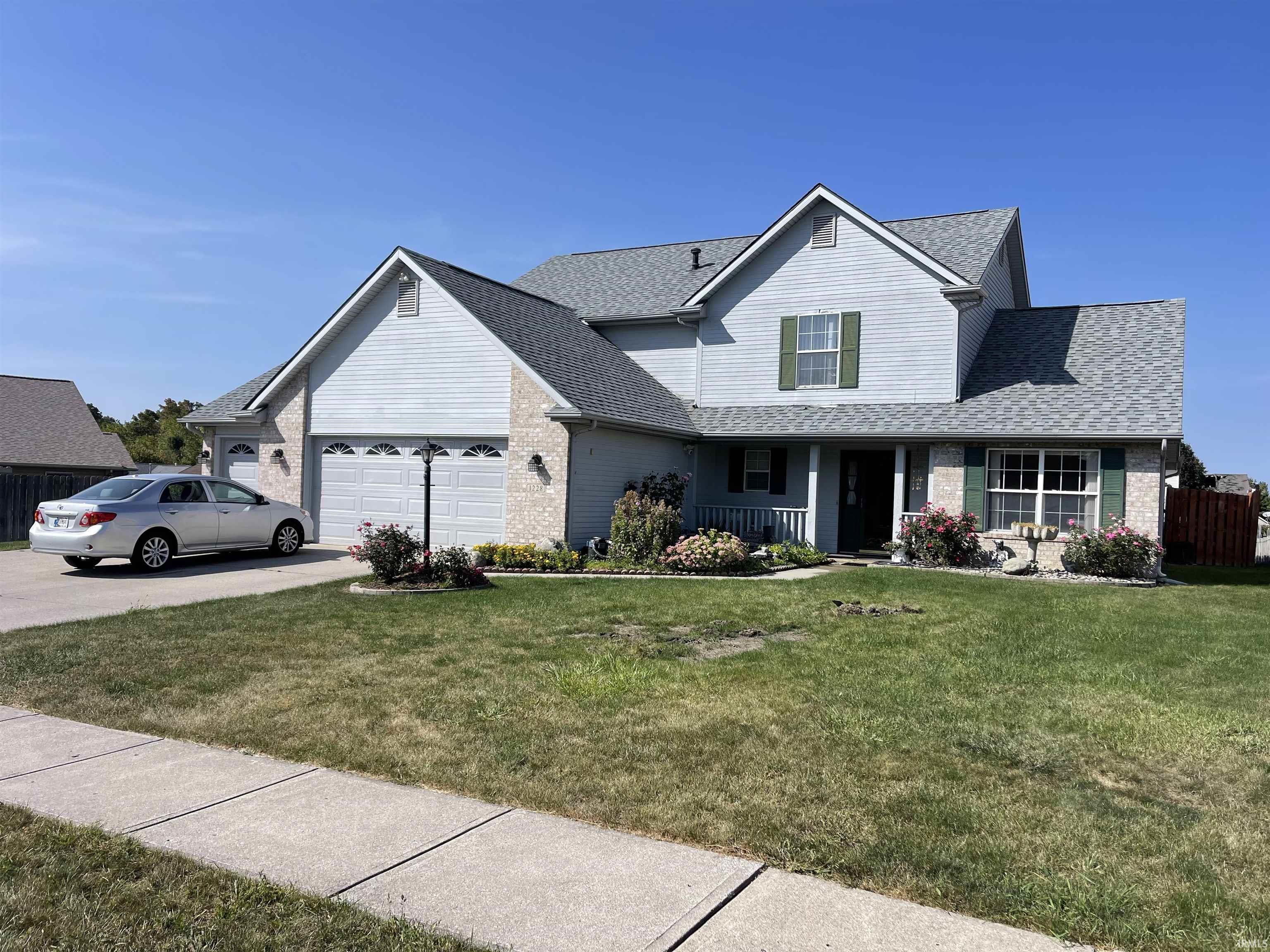 1228 Holly Ridge Run Fort Wayne, IN 46845 - Photo 3 of 13