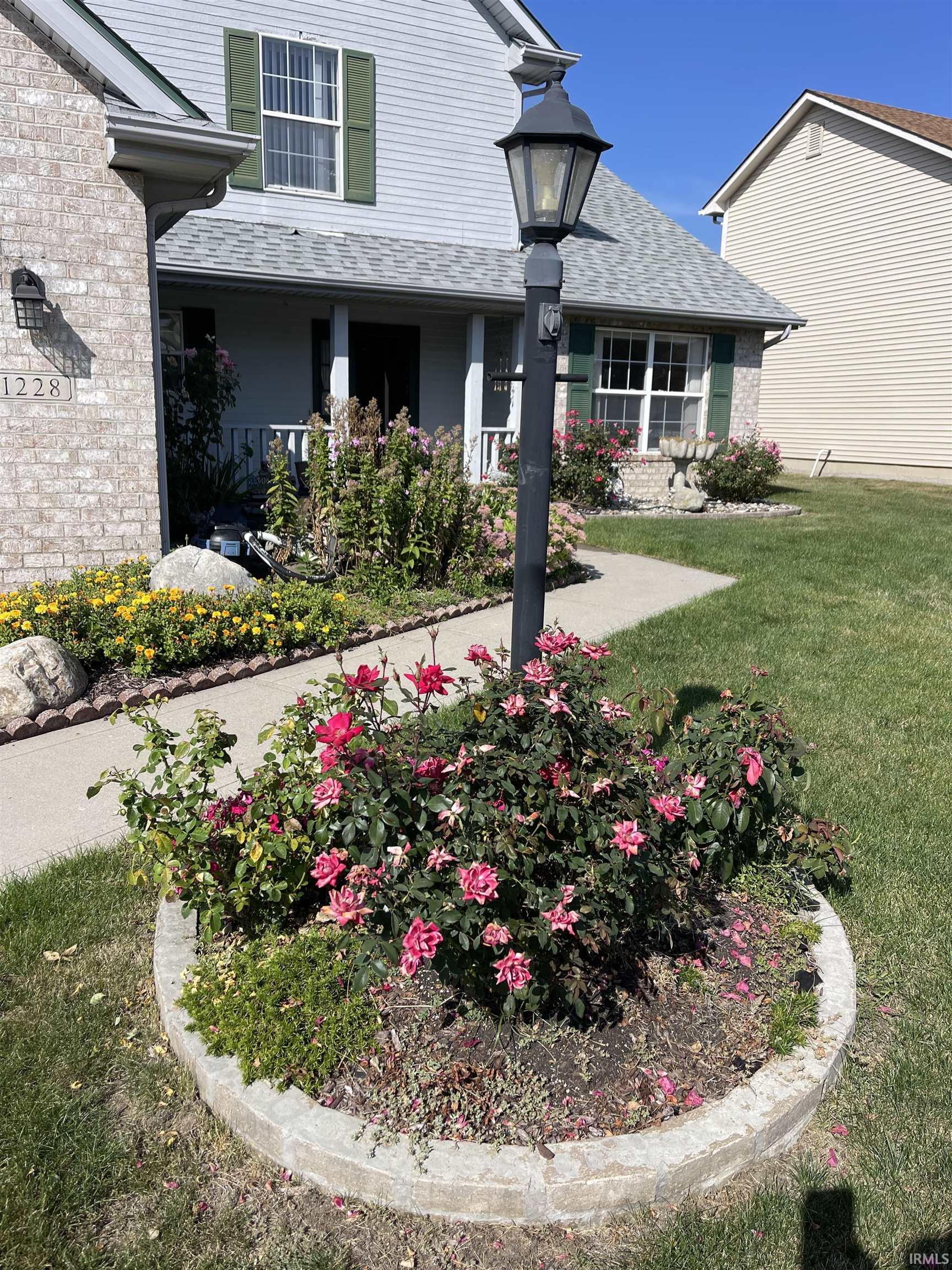 1228 Holly Ridge Run Fort Wayne, IN 46845 - Photo 5 of 13