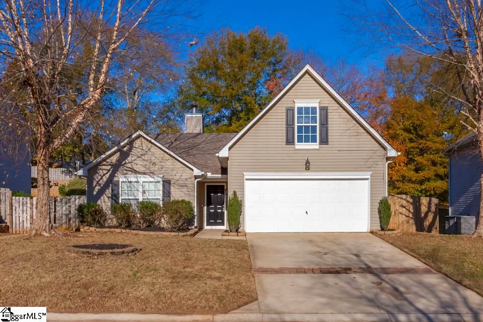 300 Rivereen Way Simpsonville, SC 29680 - Photo 1 of 24 Gallery Image 1