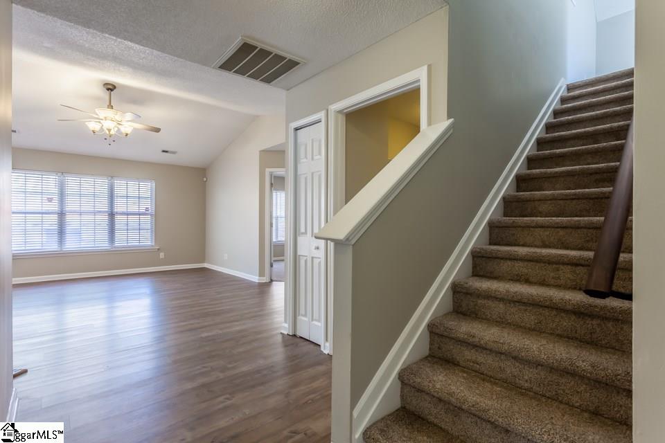 300 Rivereen Way Simpsonville, SC 29680 - Photo 4 of 24 Gallery Image 4