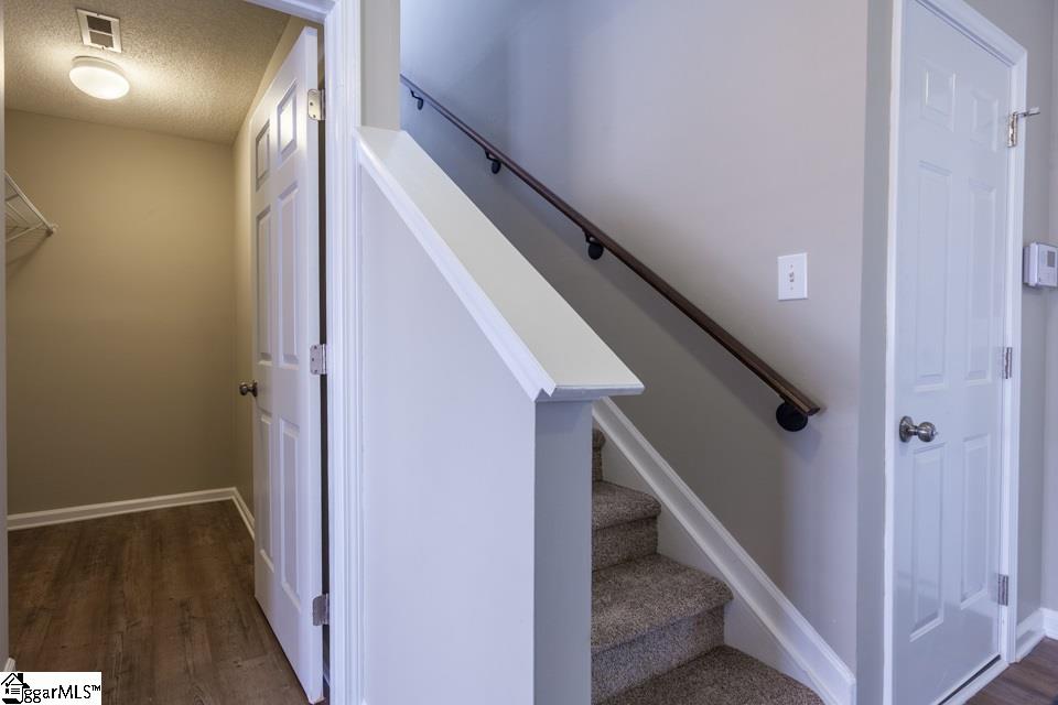 300 Rivereen Way Simpsonville, SC 29680 - Photo 6 of 24 Gallery Image 6