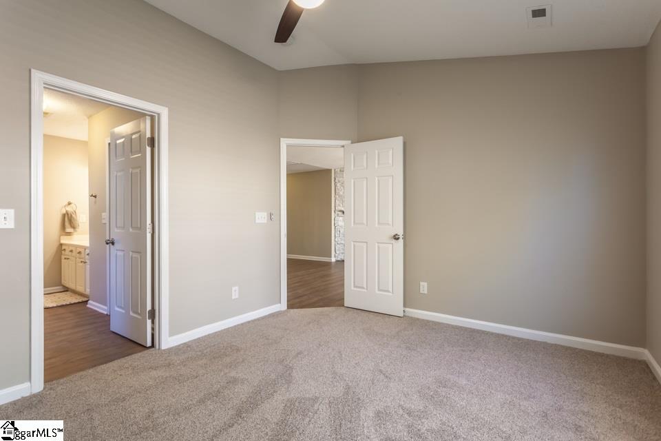 300 Rivereen Way Simpsonville, SC 29680 - Photo 10 of 24 Gallery Image 10