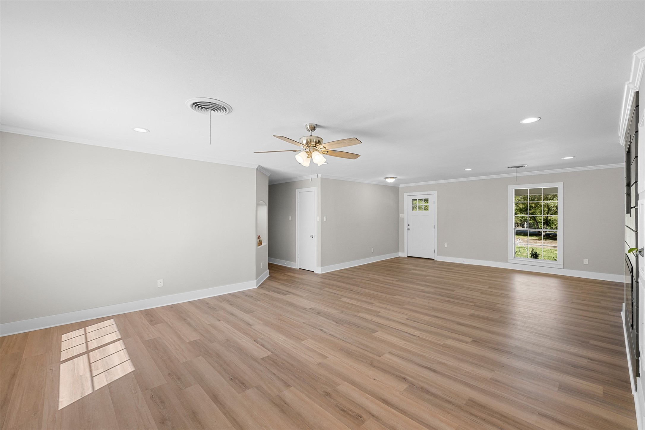 576 Hickory Bend Road Brenham, TX 77833 - Photo 18 of 32