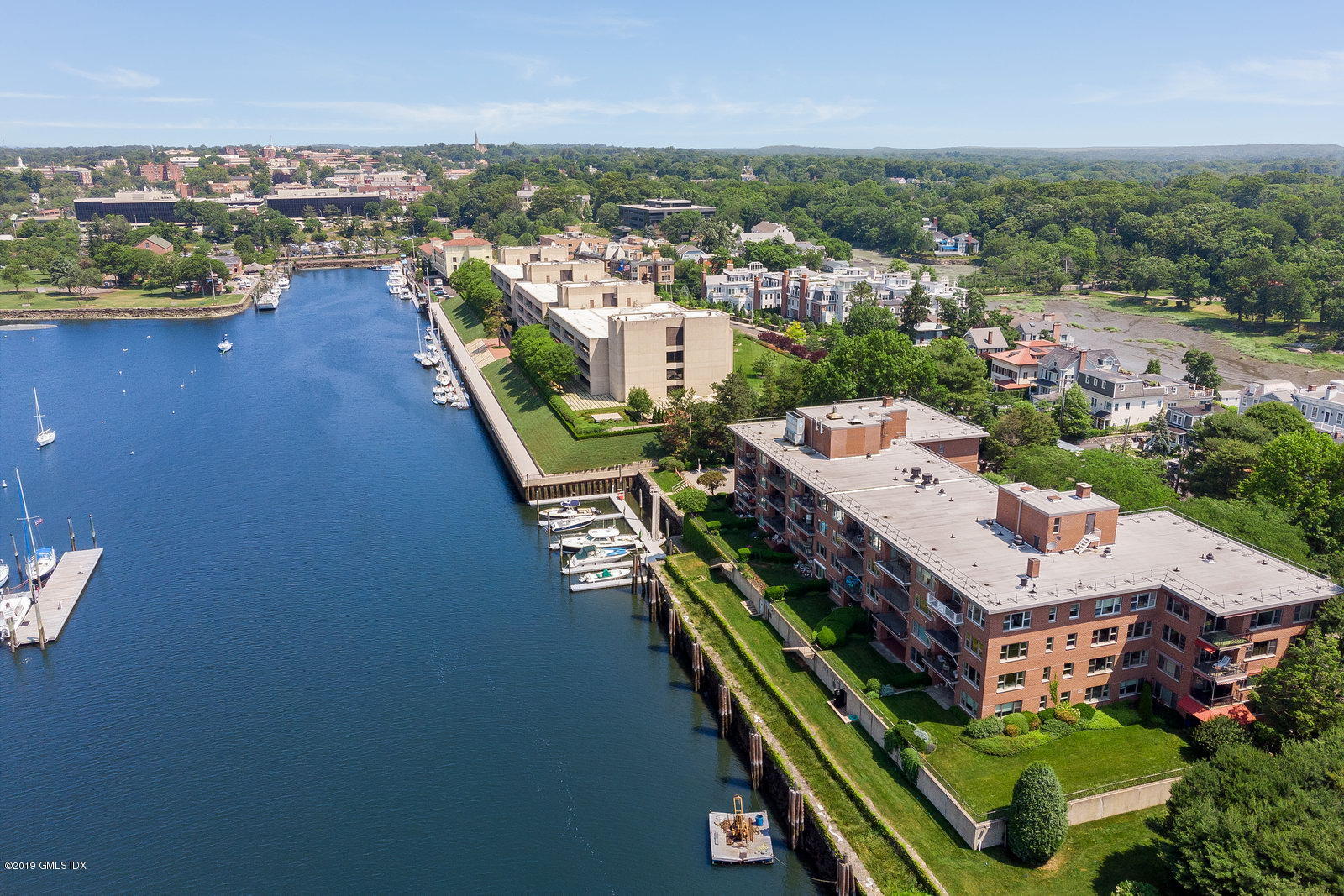 630 Steamboat Road, Unit 2E Greenwich, CT 06830 - Photo 1 of 46 630 Steamboat Rd unit 4CN 01 - WEB - Cop