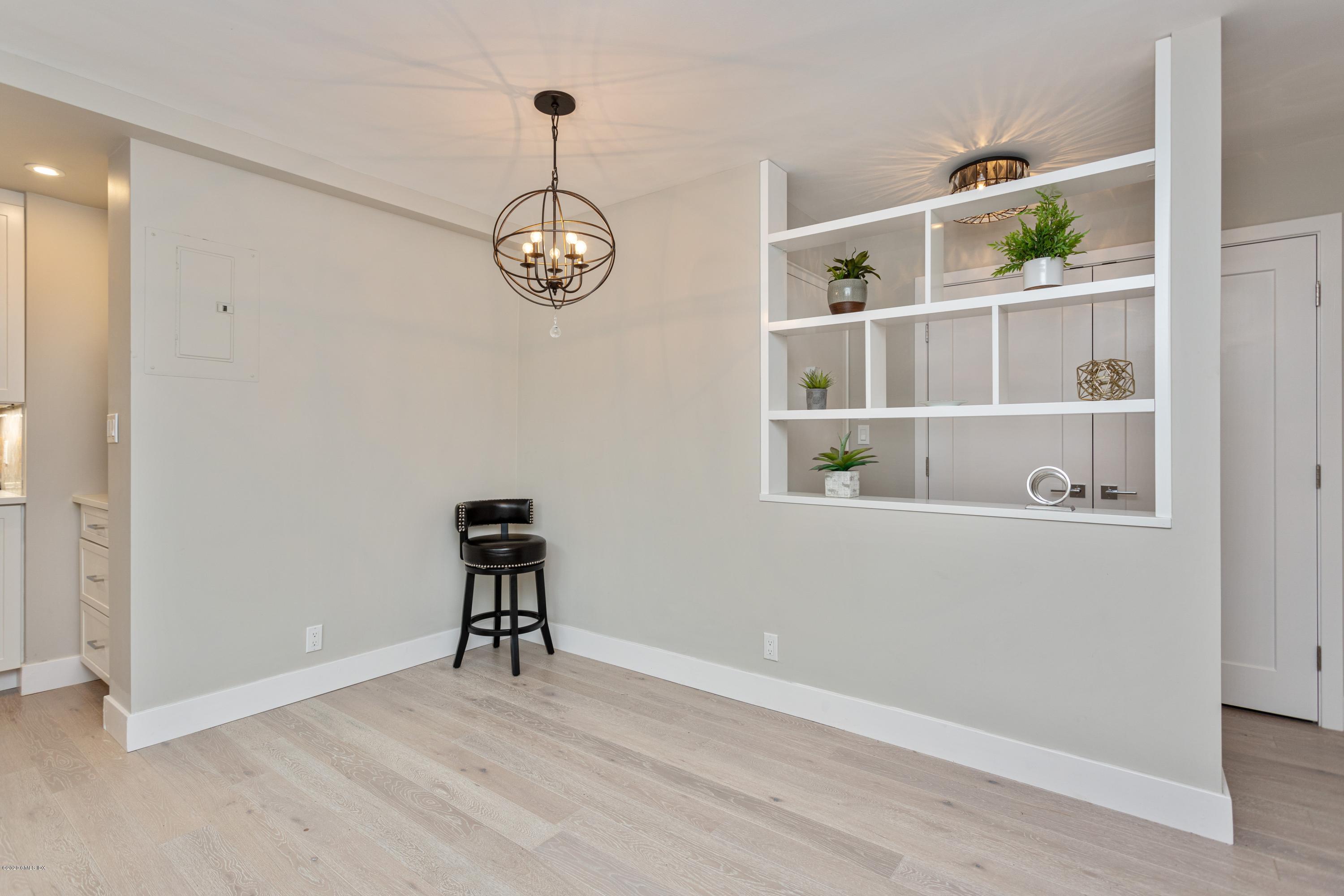 630 Steamboat Road, Unit 2E Greenwich, CT 06830 - Photo 14 of 46 15_630steamboatroad_2e_2115_hires