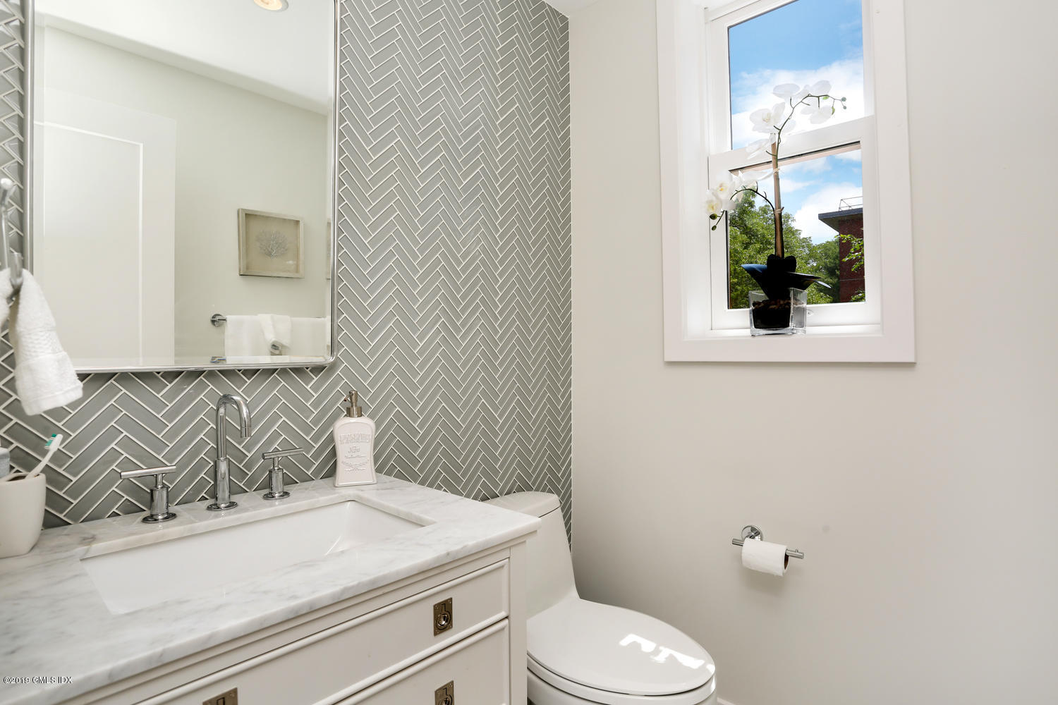 630 Steamboat Road, Unit 2E Greenwich, CT 06830 - Photo 16 of 46 630 Steamboat Rd Greenwich CT-large-007-