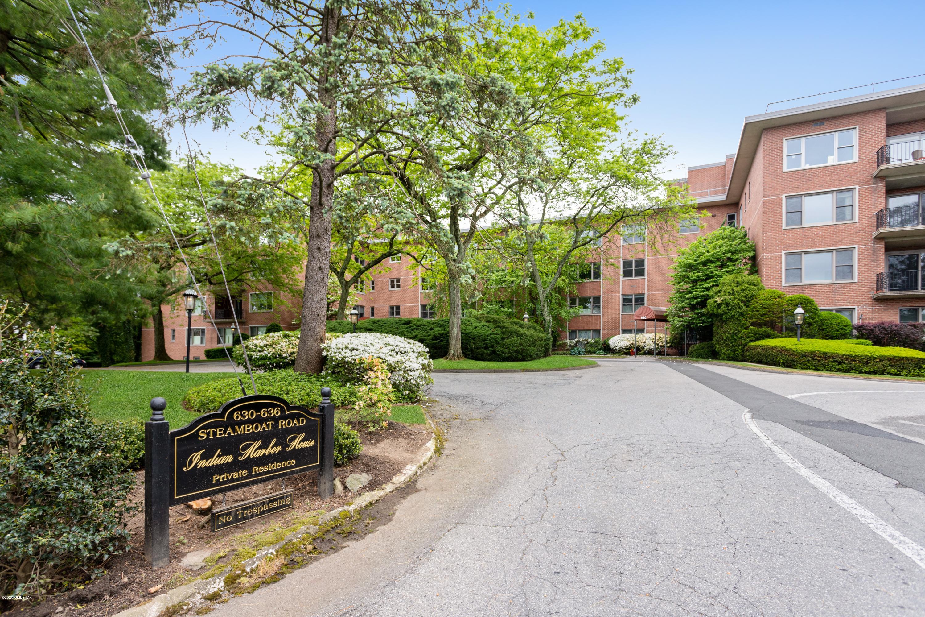 630 Steamboat Road, Unit 2E Greenwich, CT 06830 - Photo 2 of 46 Steamboat Entrance