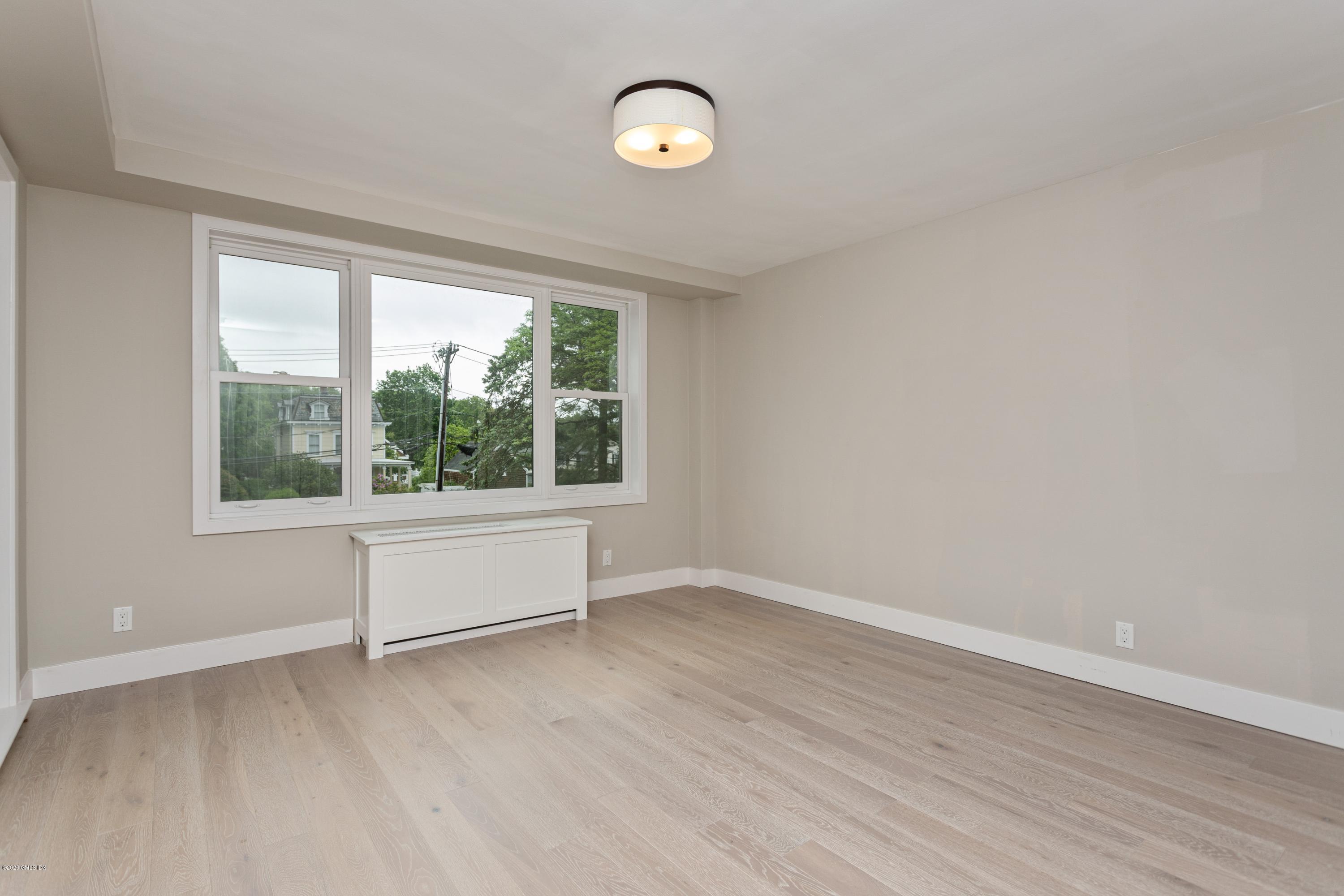 630 Steamboat Road, Unit 2E Greenwich, CT 06830 - Photo 21 of 46 Master Bedroom