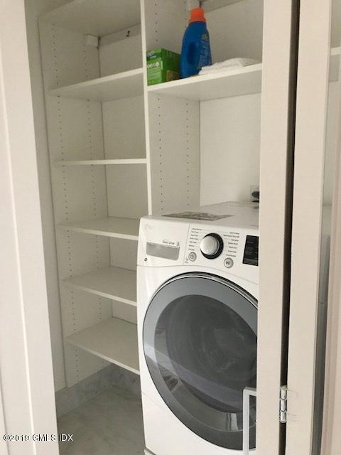 630 Steamboat Road, Unit 2E Greenwich, CT 06830 - Photo 28 of 46 Washer/Dryer