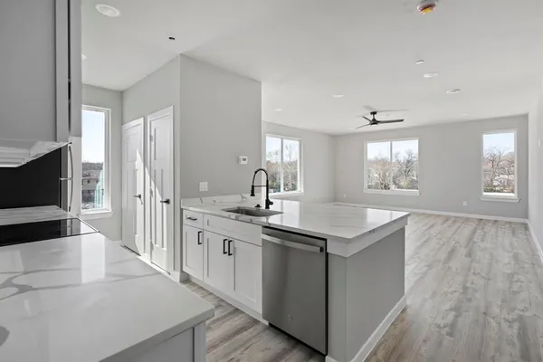 $1,650 | 948 South Corinth St Road, Unit 11, Dallas, TX 75215