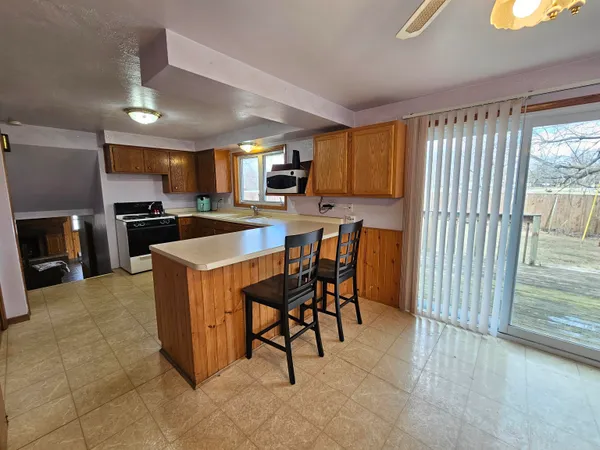 $579,900 | W142 Highway 54, Oneida, WI 54155