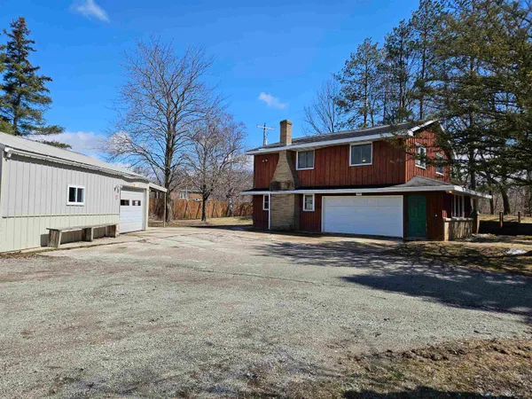 $579,900 | W142 Highway 54, Oneida, WI 54155