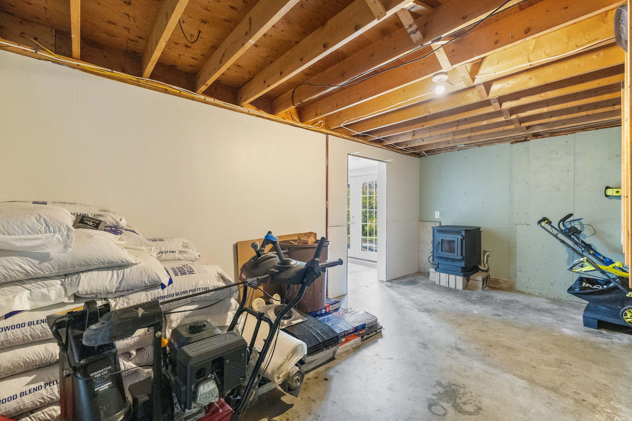 377 Country Club Road Sanford, ME 04073 - Photo 40 of 47 62-web-or-mls-8B3A7931