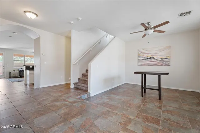 $3,300 | 1423 South Newberry Lane, Tempe, AZ 85281