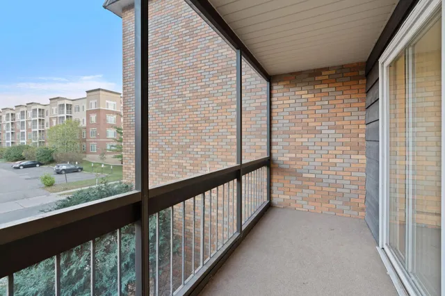 $149,900 | 3200 Virginia Avenue South, Unit 209, St. Louis Park, MN 55426