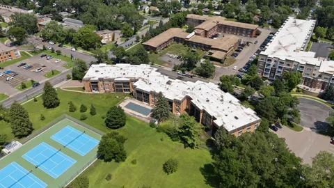 $149,900 | 3200 Virginia Avenue South, Unit 209, St. Louis Park, MN 55426