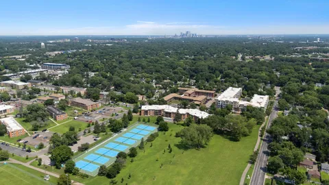 $149,900 | 3200 Virginia Avenue South, Unit 209, St. Louis Park, MN 55426