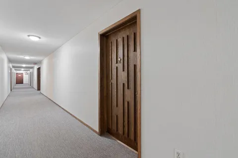 $149,900 | 3200 Virginia Avenue South, Unit 209, St. Louis Park, MN 55426