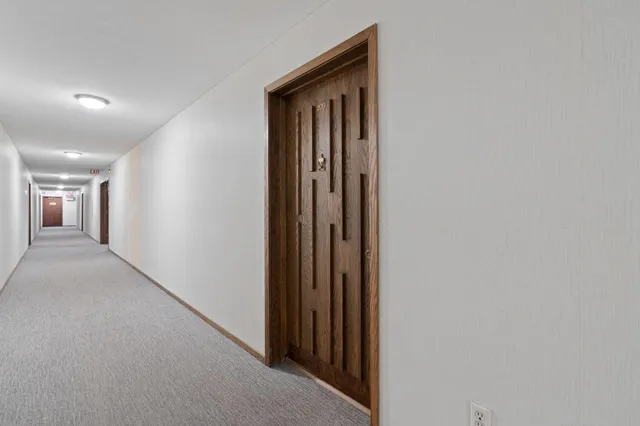 $149,900 | 3200 Virginia Avenue South, Unit 209, St. Louis Park, MN 55426