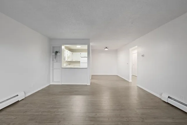 $149,900 | 3200 Virginia Avenue South, Unit 209, St. Louis Park, MN 55426