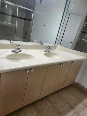 $3,400 | Three Lakes, Miami, FL 33186