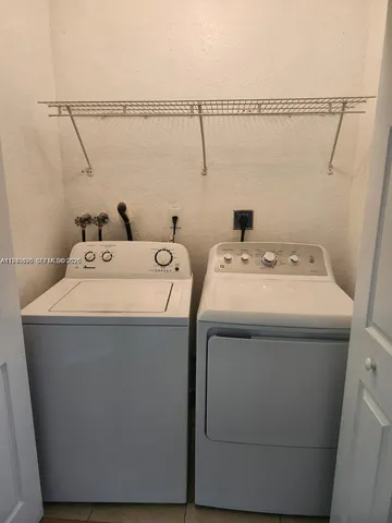 $3,400 | Three Lakes, Miami, FL 33186