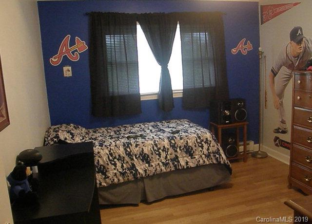 141 McKinney Road West Marion, NC 28752 - Photo 3 of 13 Gallery Image 3