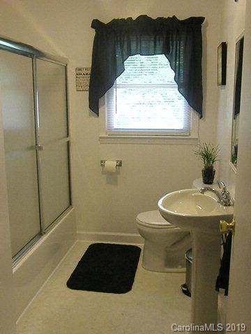 141 McKinney Road West Marion, NC 28752 - Photo 4 of 13 Gallery Image 4