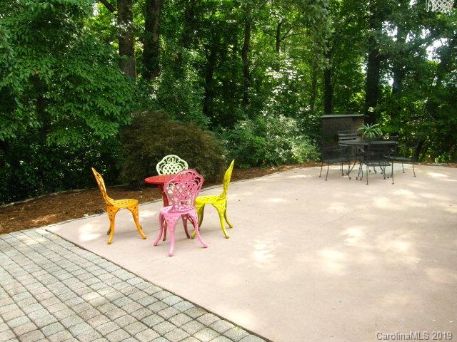 141 McKinney Road West Marion, NC 28752 - Photo 6 of 13 Gallery Image 6