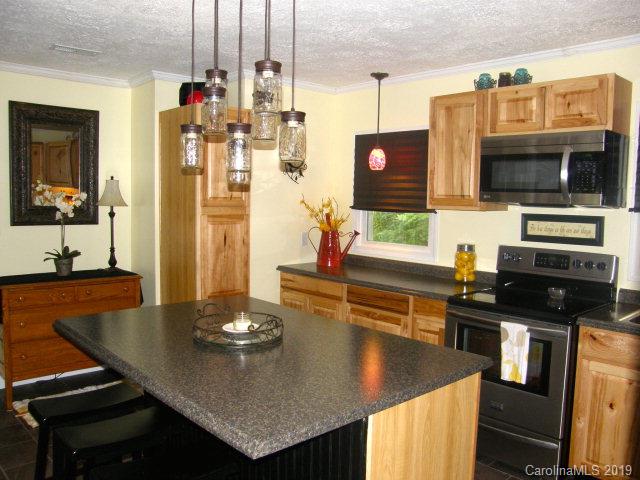 141 McKinney Road West Marion, NC 28752 - Photo 9 of 13 Gallery Image 9